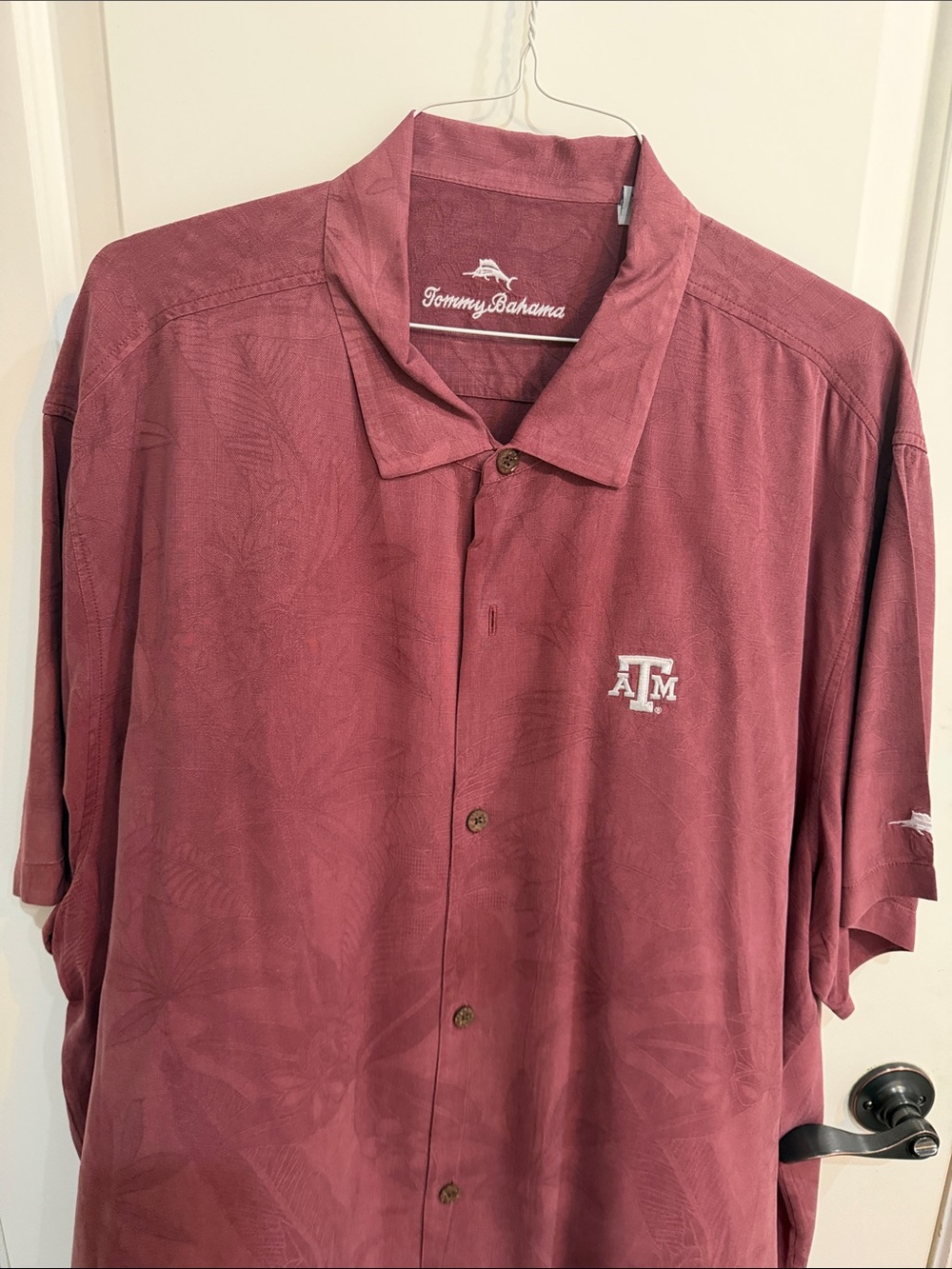 Tommy Bahama Maroon Short-Sleeve Camp Collar Button-Up Shirt
